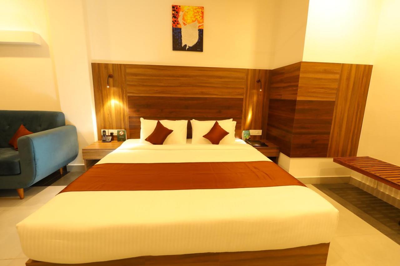 Hotel La Serene Mattannur Mattanur Bagian luar foto