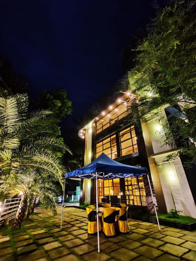 Hotel La Serene Mattannur Mattanur Bagian luar foto